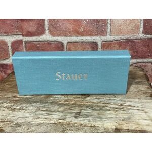 Stauer‎ Metropolitan Gold Tone Watch Roman Numeral Date Black Leather Strap Box